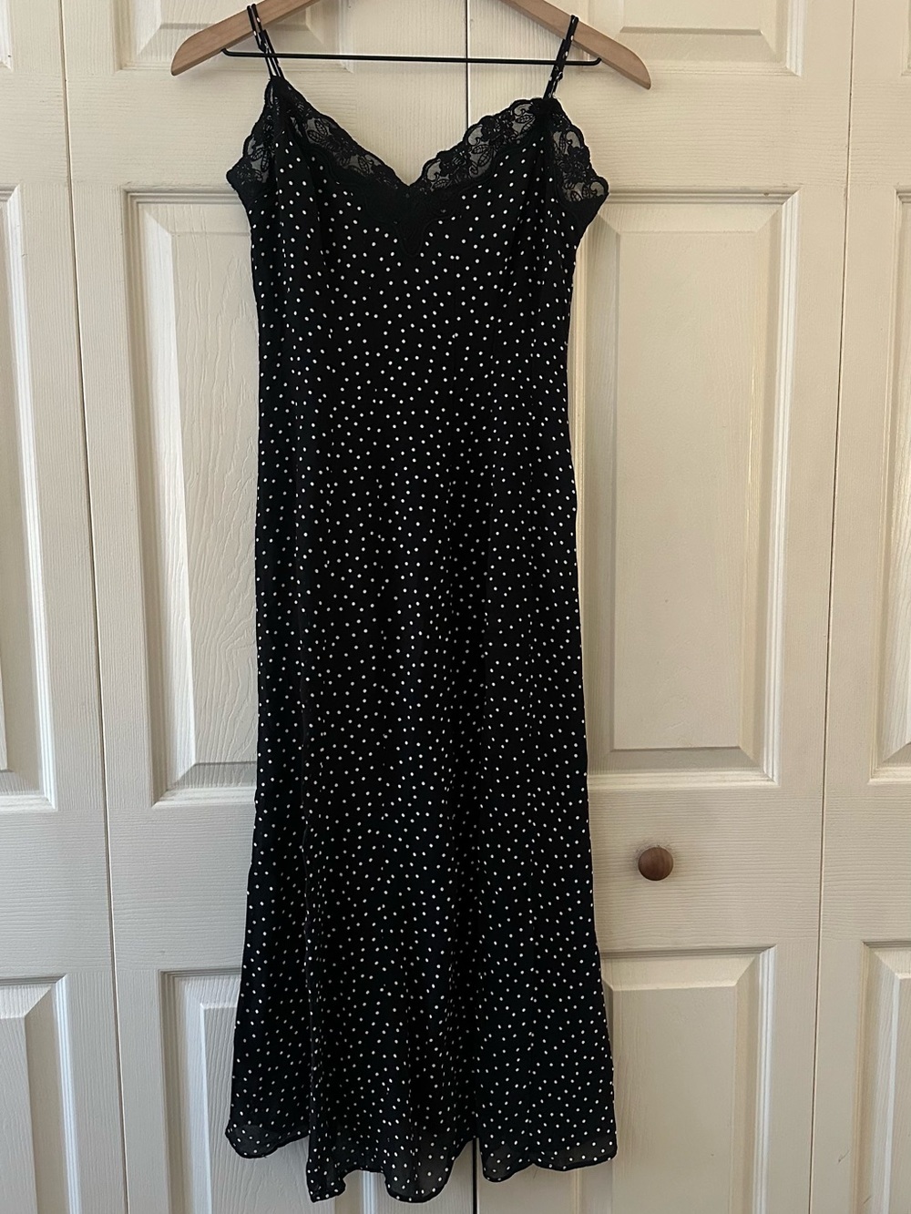 Reformation Black with White Polka Dots Lace-Trim Midi Slip Dress w/Split Sz 4 - Picture 4 of 15